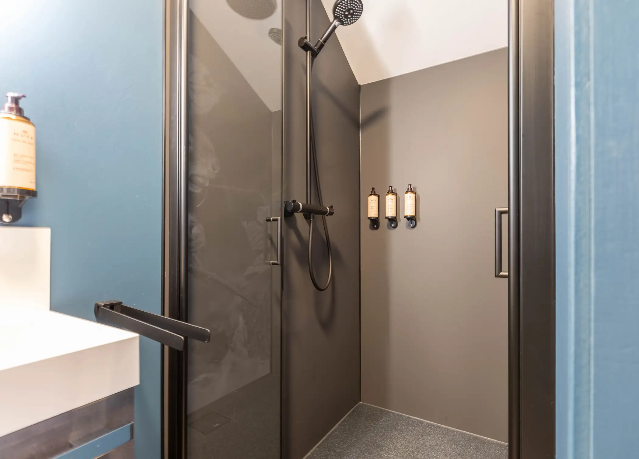 Cottage for 10 people in Tenneville Villa Wood